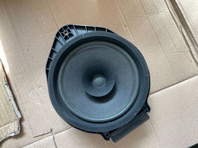 bontott OPEL INSIGNIA Bal hátsó Hangszóró