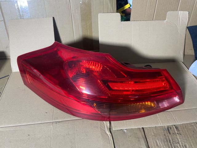 bontott OPEL INSIGNIA Bal Hátsó Lámpa