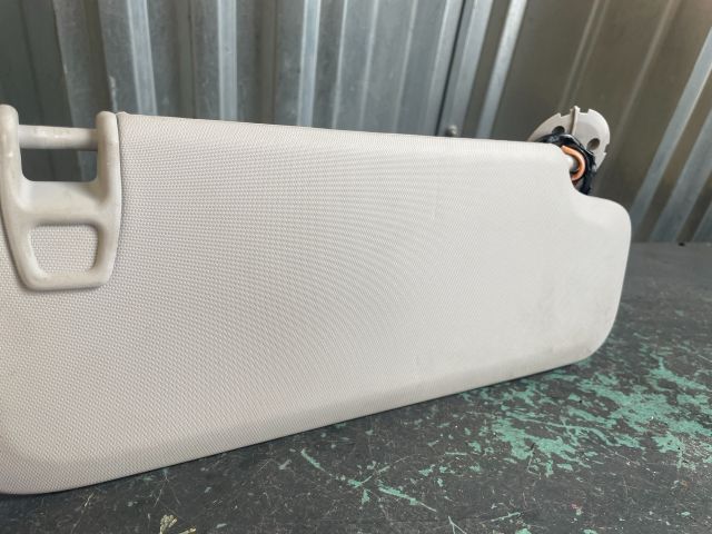 bontott OPEL INSIGNIA Bal Napellenző