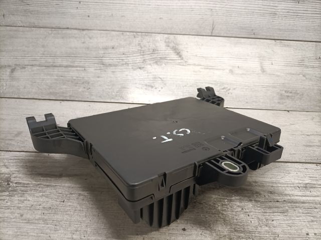 bontott OPEL INSIGNIA Biztosítéktábla Csomagtér