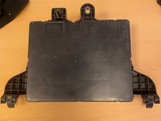 bontott OPEL INSIGNIA Biztosítéktábla Csomagtér