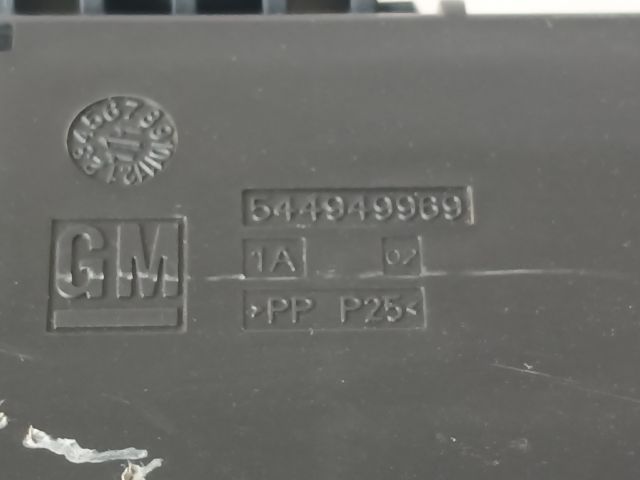 bontott OPEL INSIGNIA Biztosítéktábla Csomagtér