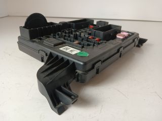 bontott OPEL INSIGNIA Biztosítéktábla Csomagtér