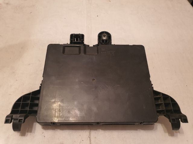 bontott OPEL INSIGNIA Biztosítéktábla Csomagtér