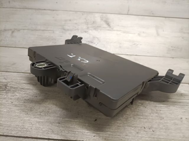 bontott OPEL INSIGNIA Biztosítéktábla Csomagtér