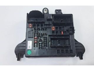 bontott OPEL INSIGNIA Biztosítéktábla Utastér