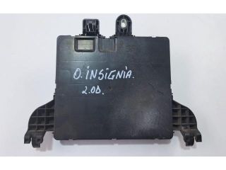 bontott OPEL INSIGNIA Biztosítéktábla Utastér