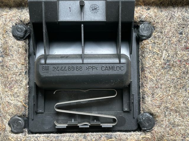 bontott OPEL INSIGNIA Csomagtér Kárpit