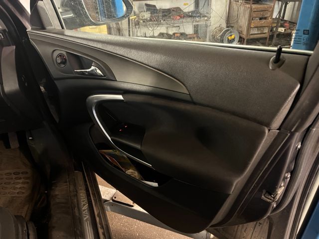 bontott OPEL INSIGNIA Csomagtér Kárpit