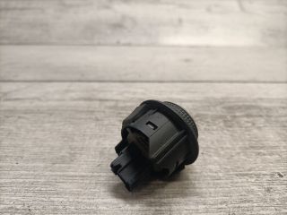 bontott OPEL INSIGNIA Csomagtér Nyitó Kar / Gomb