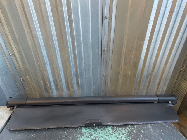 bontott OPEL INSIGNIA Csomagtér Roló