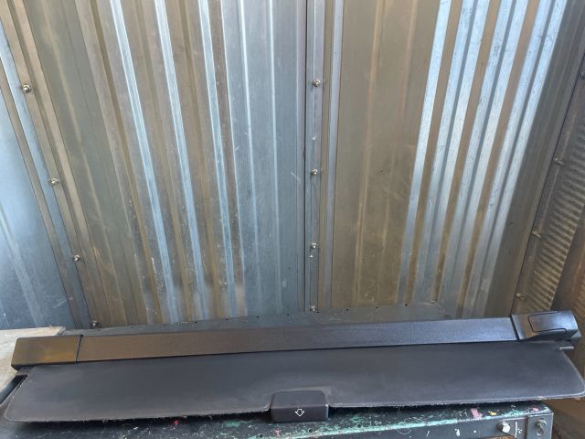 bontott OPEL INSIGNIA Csomagtér Roló