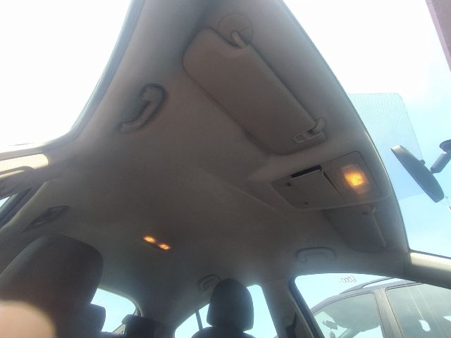 bontott OPEL INSIGNIA Csomagtérajtó Gumikéder