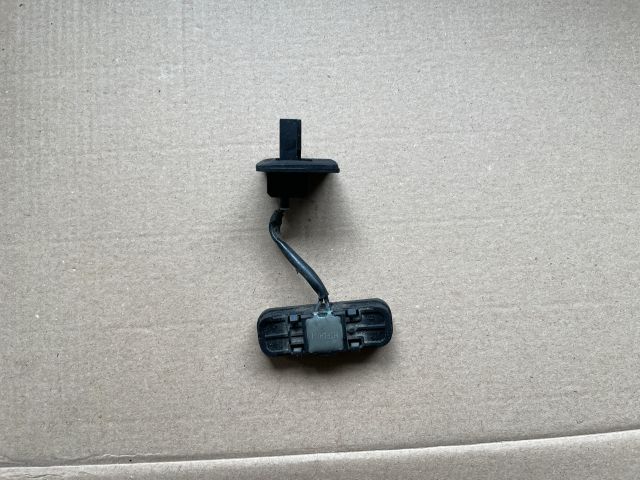 bontott OPEL INSIGNIA Csomagtérajtó Kapcsoló