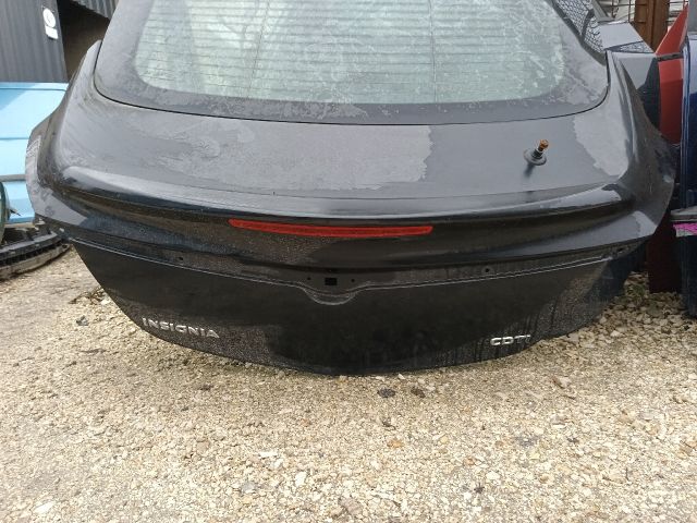 bontott OPEL INSIGNIA Csomagtérajtó (Részeivel)