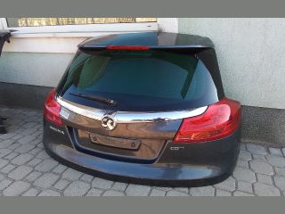 bontott OPEL INSIGNIA Csomagtérajtó (Részeivel)