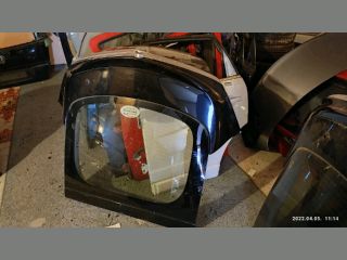 bontott OPEL INSIGNIA Csomagtérajtó (Részeivel)