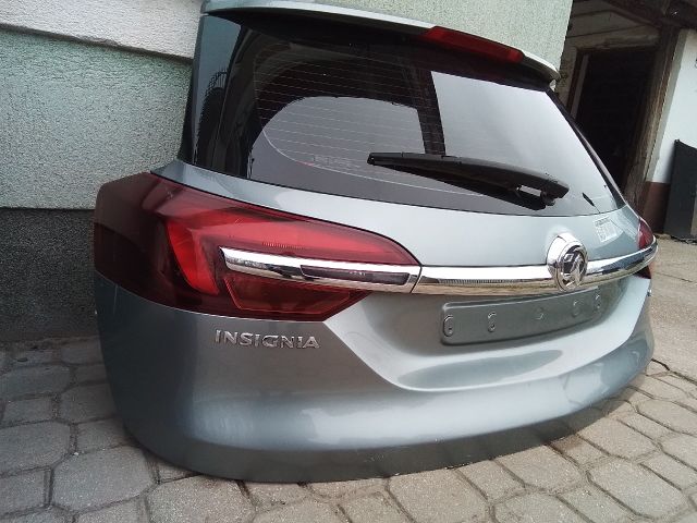 bontott OPEL INSIGNIA Csomagtérajtó (Részeivel)