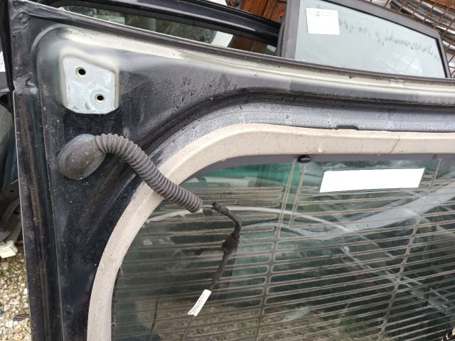 bontott OPEL INSIGNIA Csomagtérajtó (Részeivel)