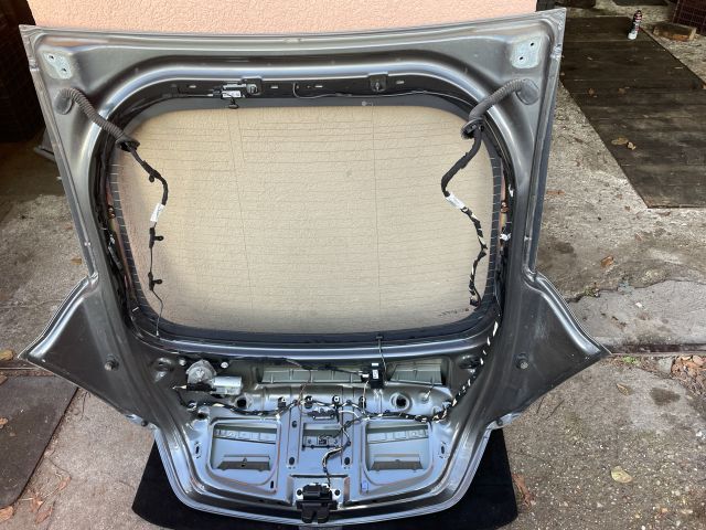 bontott OPEL INSIGNIA Csomagtérajtó (Részeivel)