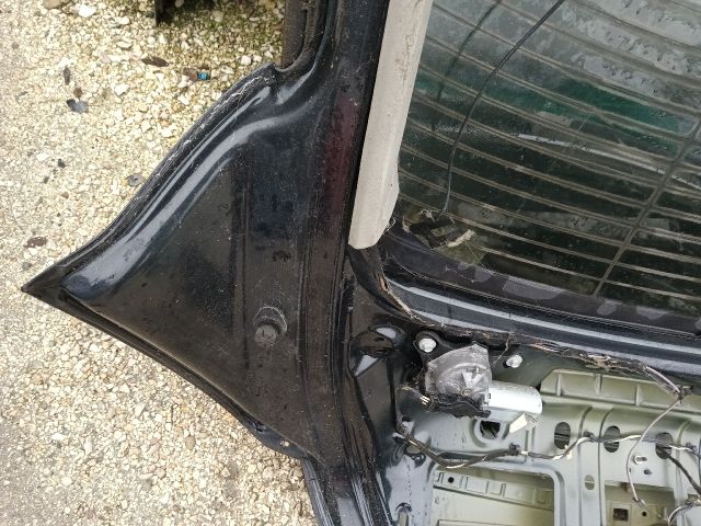 bontott OPEL INSIGNIA Csomagtérajtó (Részeivel)