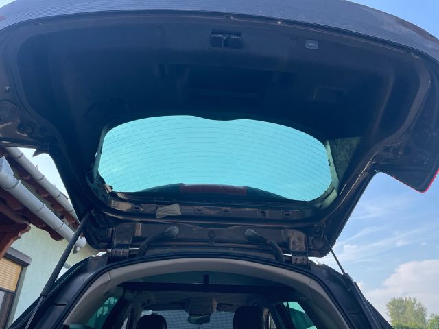 bontott OPEL INSIGNIA Csomagtérajtó (Üres lemez)