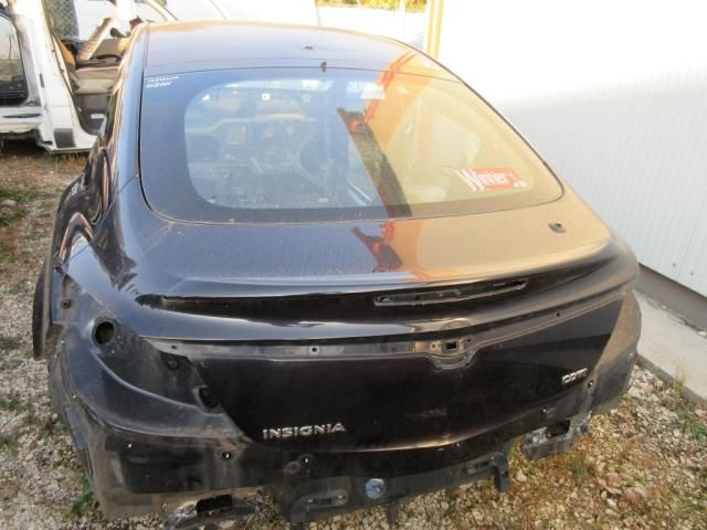 bontott OPEL INSIGNIA Csomagtérajtó (Üres lemez)