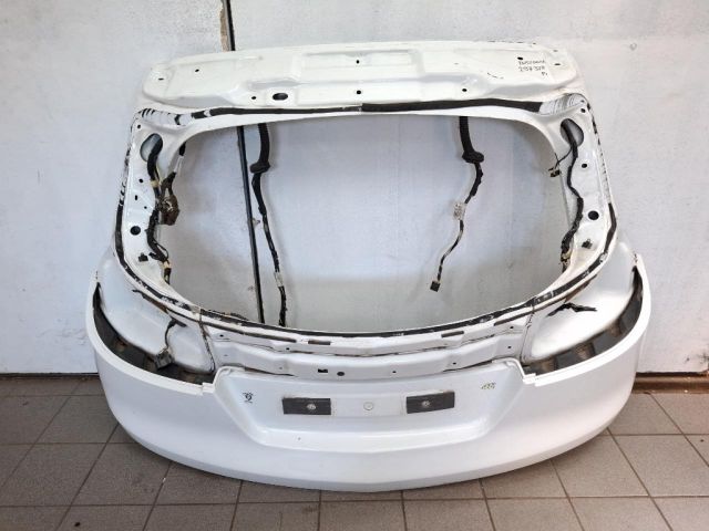 bontott OPEL INSIGNIA Csomagtérajtó (Üres lemez)