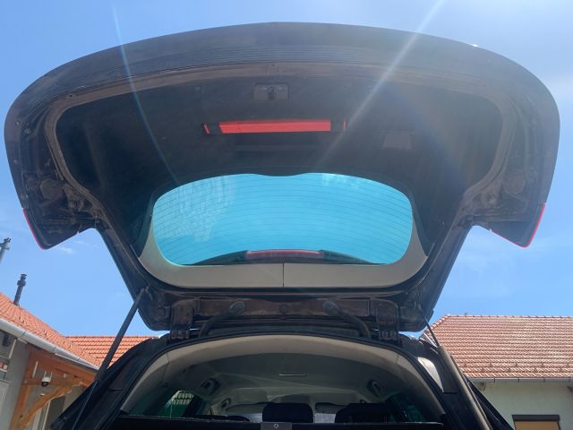 bontott OPEL INSIGNIA Csomagtérajtó (Üres lemez)