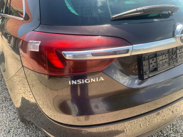 bontott OPEL INSIGNIA Csomagtérajtó (Üres lemez)