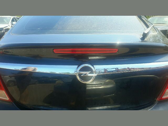 bontott OPEL INSIGNIA Csomagtérajtó (Üres lemez)