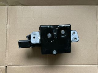 bontott OPEL INSIGNIA Csomagtérajtó Zárszerkezet