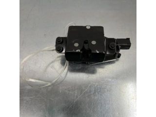 bontott OPEL INSIGNIA Csomagtérajtó Zárszerkezet