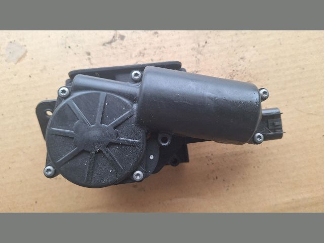 bontott OPEL INSIGNIA Csomagtérajtó Zárszerkezet