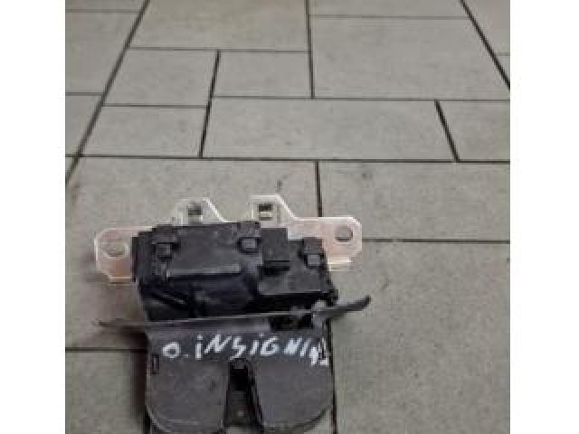 bontott OPEL INSIGNIA Csomagtérajtó Zárszerkezet