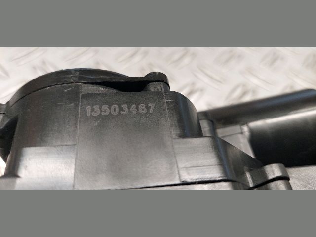 bontott OPEL INSIGNIA Csomagtérajtó Zárszerkezet