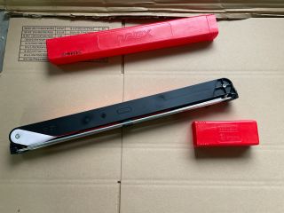 bontott OPEL INSIGNIA Elakadásjelző Háromszög