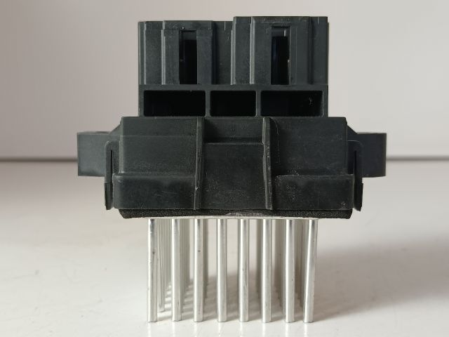 bontott OPEL INSIGNIA Előtét Ellenállás Fűtőmotor