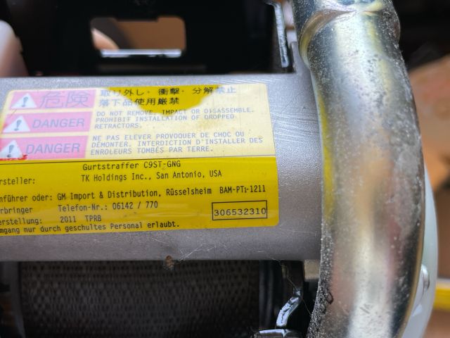 bontott OPEL INSIGNIA Első Biztonsági Öv Pár (Feszítővel)