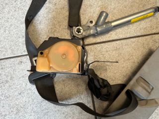 bontott OPEL INSIGNIA Első Biztonsági Öv Pár (Feszítővel)