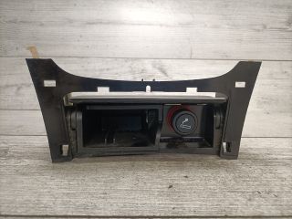 bontott OPEL INSIGNIA Első Hamutartó