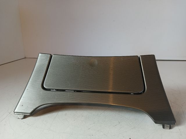 bontott OPEL INSIGNIA Első Hamutartó