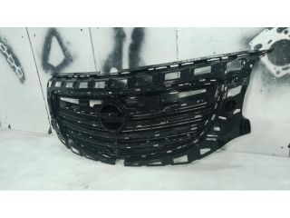 bontott OPEL INSIGNIA Első Lökhárító Alsó Középső Díszrács