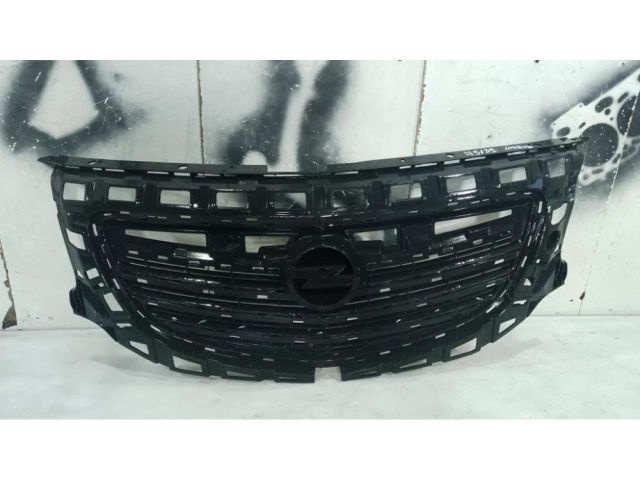 bontott OPEL INSIGNIA Első Lökhárító Alsó Középső Díszrács