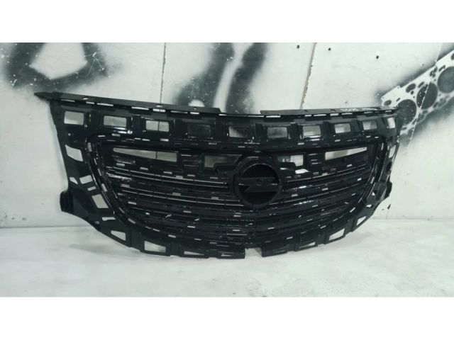 bontott OPEL INSIGNIA Első Lökhárító Alsó Középső Díszrács