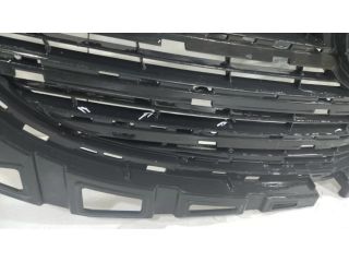 bontott OPEL INSIGNIA Első Lökhárító Alsó Középső Díszrács