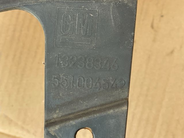 bontott OPEL INSIGNIA Első Lökhárító Alsó (Műanyag)