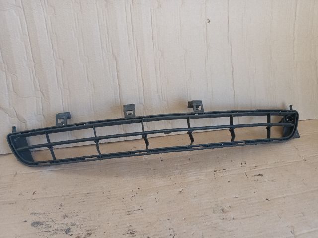 bontott OPEL INSIGNIA Első Lökhárító Alsó (Műanyag)