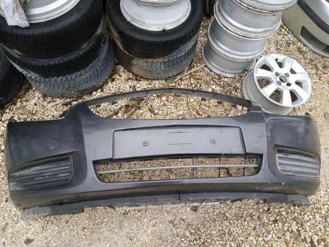 bontott OPEL INSIGNIA Első Lökhárító (Részeivel)