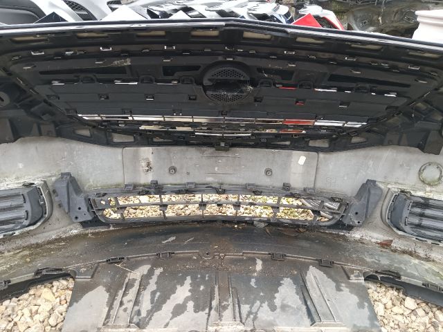 bontott OPEL INSIGNIA Első Lökhárító (Részeivel)